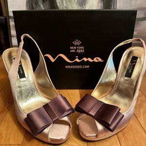 Nina Edlen Rosita Heels Rose gold heel with brown satin bow. Sz. 9M